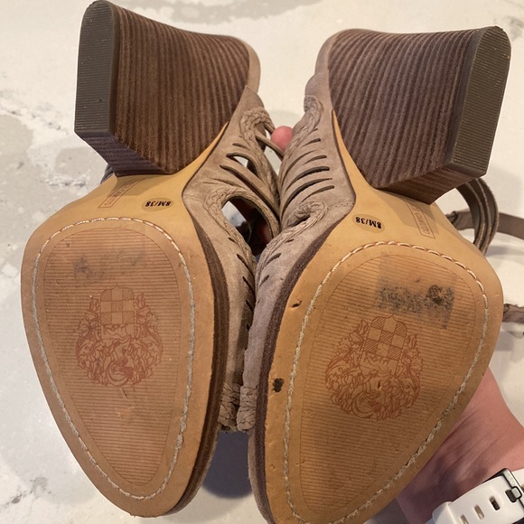 Vince Camuto Janil cashmere true suede sandals - Picture 4 of 7